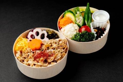 【彩り温野菜のわっぱ二段弁当】⑩甘うま三元豚炙り焼わっぱ弁当