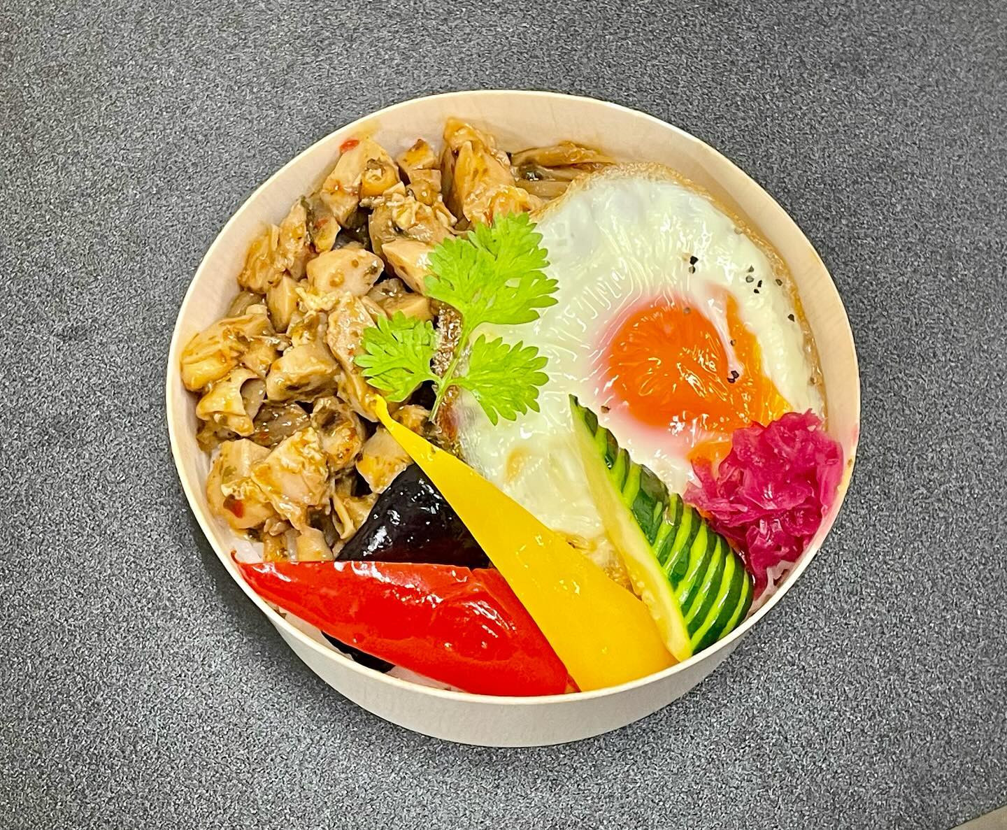 久しぶりにガパオライスを、わくわく広場に出品しました。